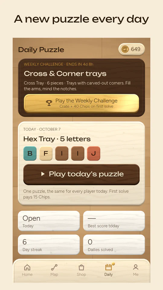 Daily Puzzle screen with today's Hex Tray and the Weekly Challenge